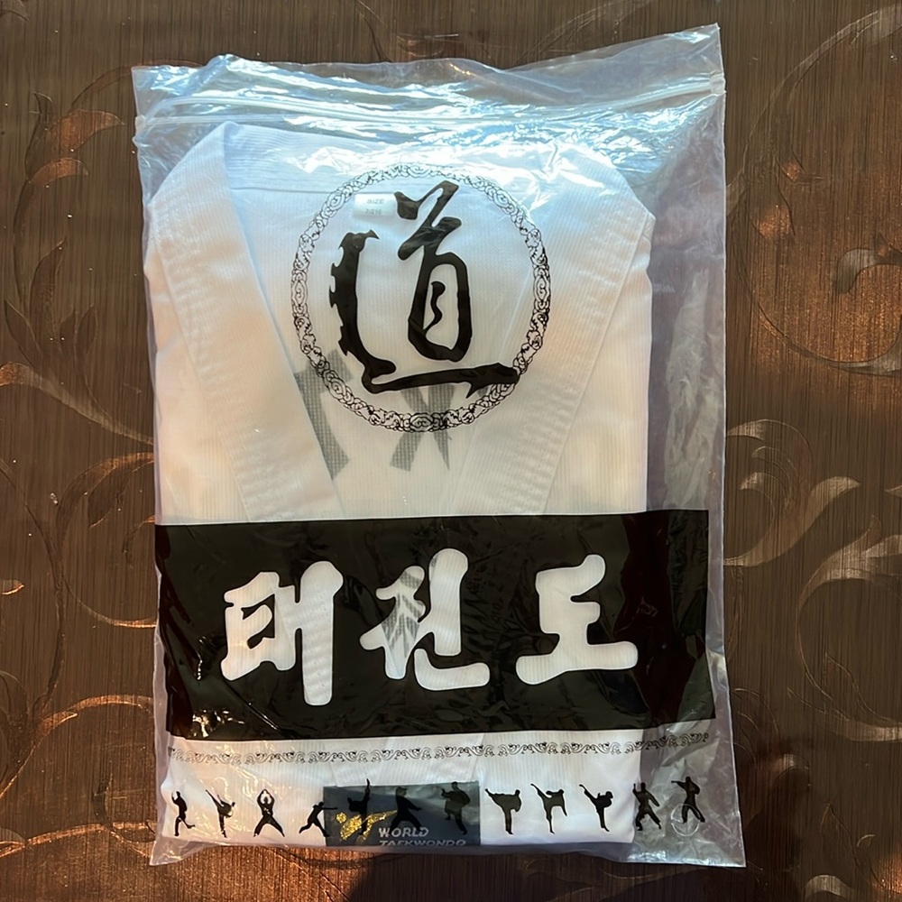 Taekwondo, top and bottom unisex size 7 and t-shirt 2xl